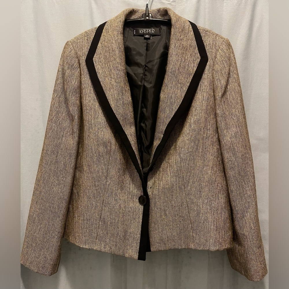 VTG Kasper tuxedo blazer, size 12p brown black